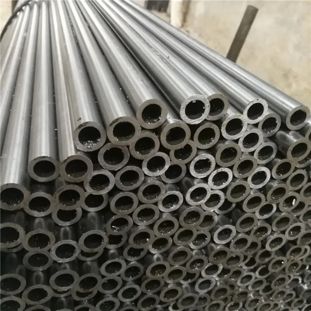 五家渠q355d精密无缝钢管
